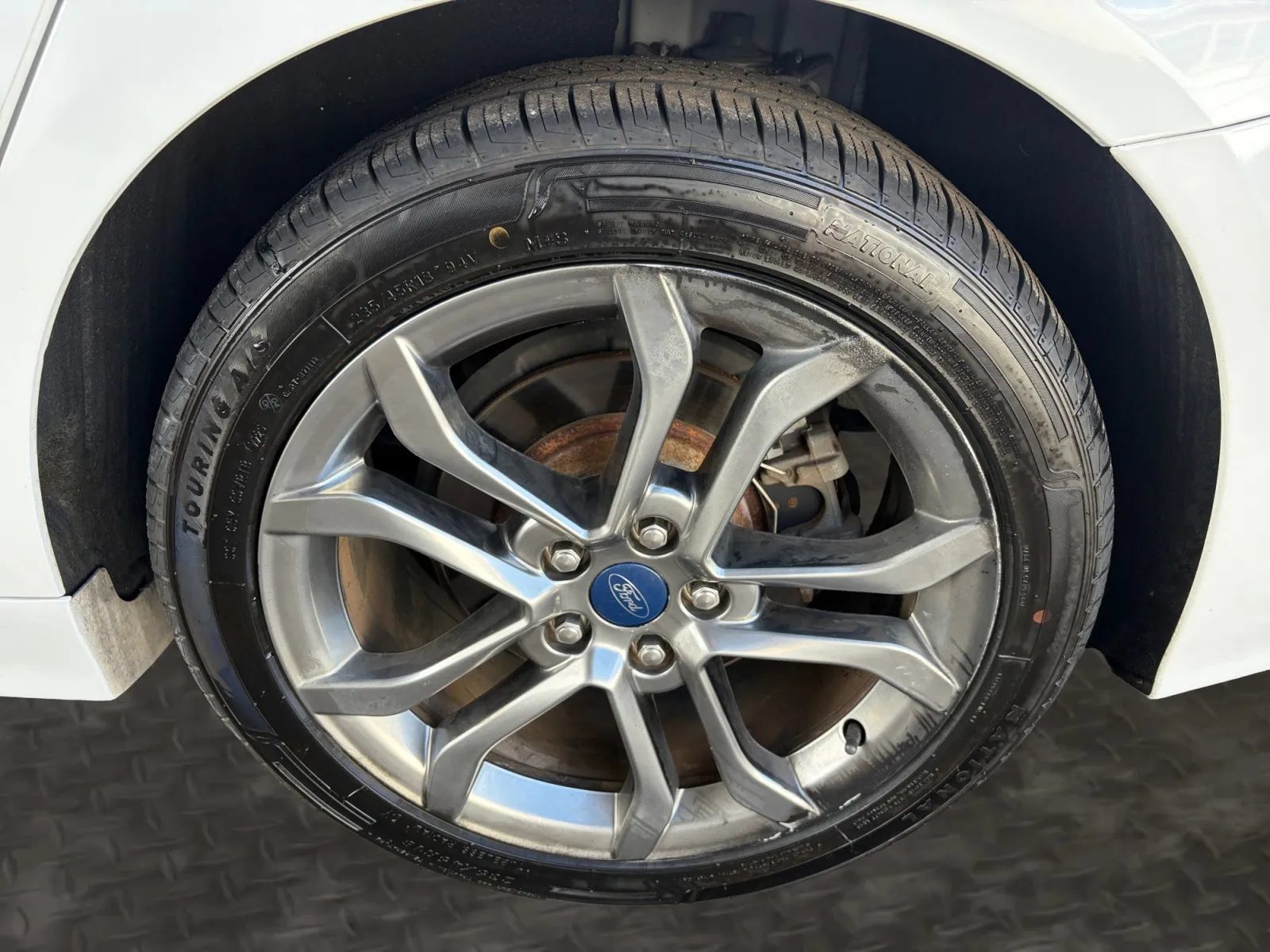 Used 2020 Ford Fusion SEL FWD image 42