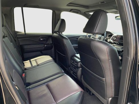 Certified 2024 Honda Ridgeline Black Edition image 41