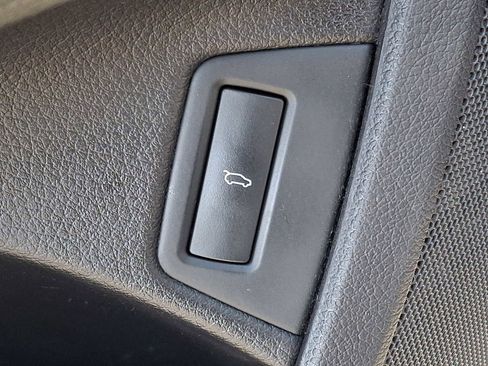 Used 2012 Audi Q7 3.0T Premium w/ Audi MMI Navigation Plus image 23