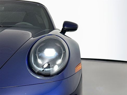 Certified 2025 Porsche 911 Targa 4 GTS image 15