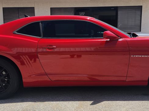 Used 2013 Chevrolet Camaro LS RWD image 4