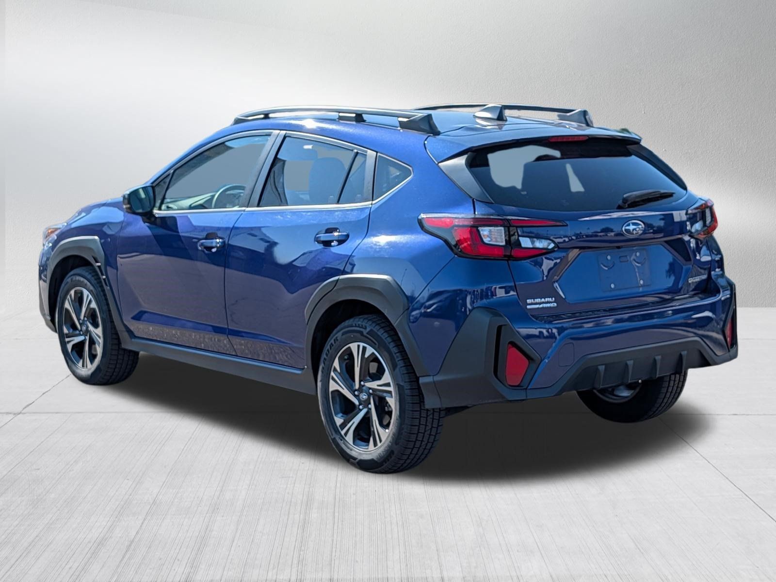 Used 2024 Subaru Crosstrek 2.0i Premium AWD/4WD image 5