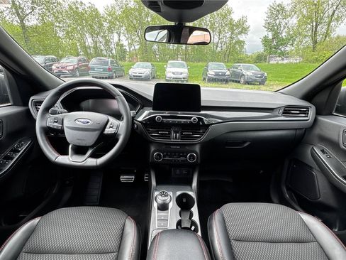 Used 2023 Ford Escape ST-Line image 26