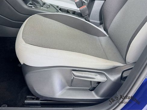 Used 2024 Volkswagen Taos S image 22