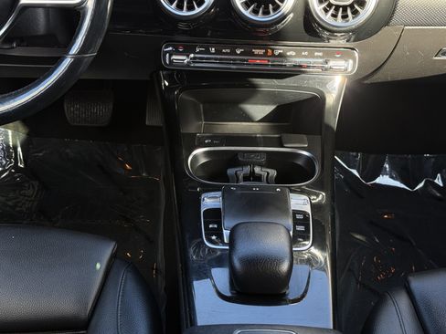 Used 2019 Mercedes-Benz A 220 4MATIC image 23