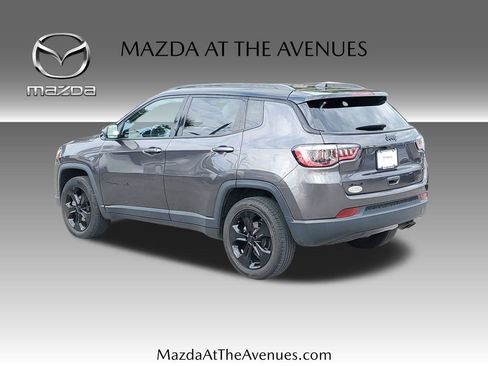 Used 2021 Jeep Compass Latitude image 5