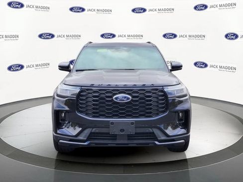 New 2026 Ford Explorer ST-Line w/ ST-Line Street Pack AWD/4WD image 8