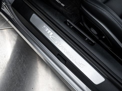 Certified 2025 Porsche 911 Carrera S image 17