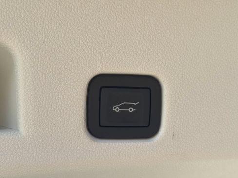 New 2026 Buick Enclave Avenir w/ Super Cruise Package AWD/4WD image 12