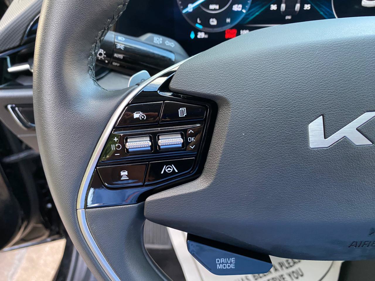 Used 2023 Kia Niro Wind FWD image 62