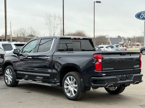 Used 2022 Chevrolet Silverado 1500 High Country w/ High Country Premium Package image 41