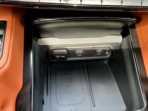 Used 2024 Kia Telluride SX Prestige X-Line image 16