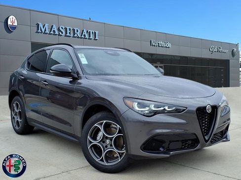 New 2025 Alfa Romeo Stelvio Sprint w/ Convenience Package image 1
