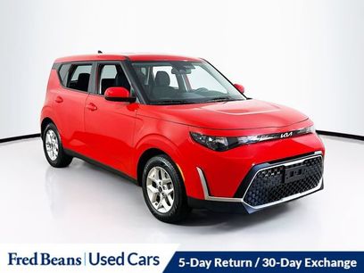 Used 2023 Kia Soul LX w/ LX Technology Package