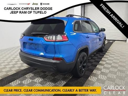 Used 2020 Jeep Cherokee Latitude Plus FWD image 4
