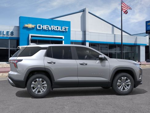New 2026 Chevrolet Equinox LT FWD image 43