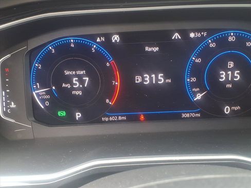 Used 2019 Volkswagen Jetta SEL Premium image 23