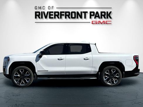 New 2025 GMC Sierra EV Denali image 6