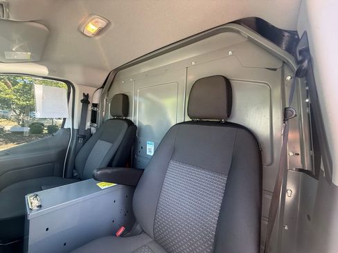 Used 2020 Ford Transit 250 Low Roof w/ Upfitter Package RWD image 32