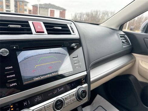 Used 2016 Subaru Legacy 2.5i Premium image 24