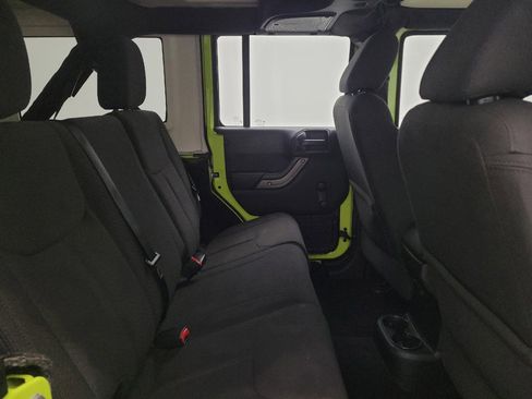 Used 2016 Jeep Wrangler Unlimited Sport w/ Connectivity Group image 19