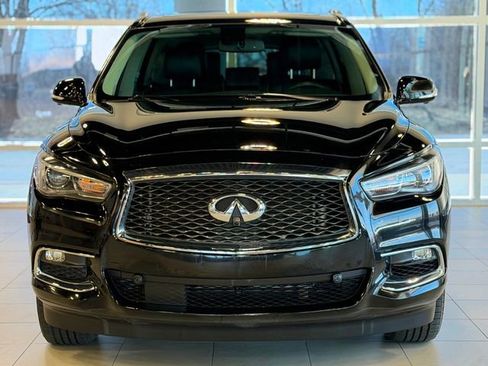 Used 2017 INFINITI QX60 Luxe w/ Premium Plus Package image 2