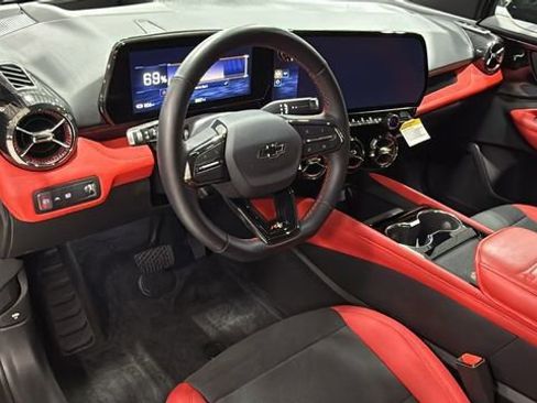 Used 2024 Chevrolet Blazer EV RS image 11