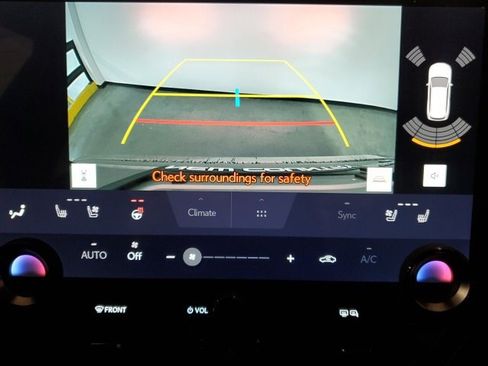 Used 2023 Lexus NX 350h AWD image 16