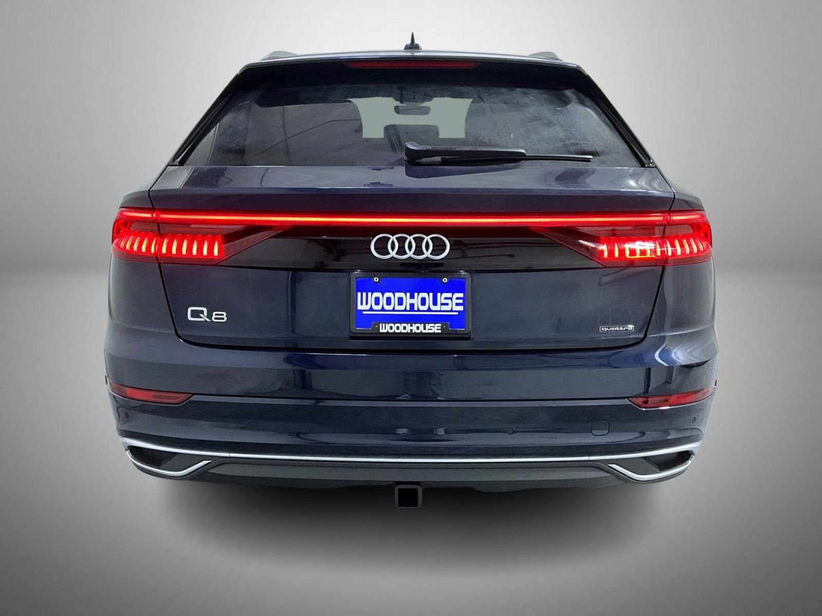 Used 2023 Audi Q8 Prestige AWD/4WD image 6