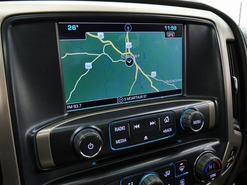 Used 2017 GMC Sierra 2500 Denali w/ Duramax Plus Package image 33