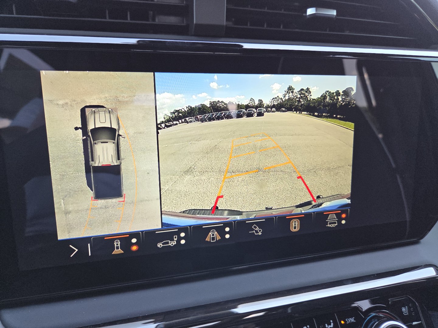 New 2026 GMC Sierra 2500 AT4X w/ AT4X AEV Edition AWD/4WD image 14