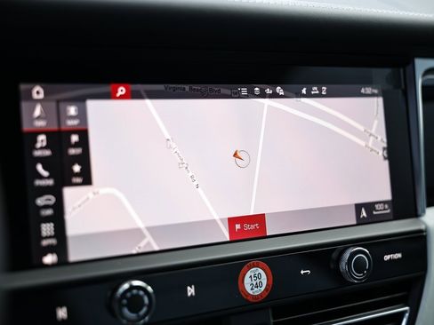 New 2026 Porsche Macan image 43