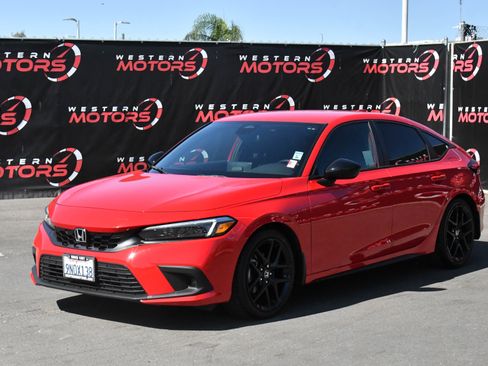 Used 2024 Honda Civic Sport image 3