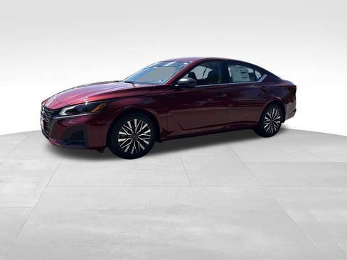 New 2026 Nissan Altima 2.5 SV FWD image 8