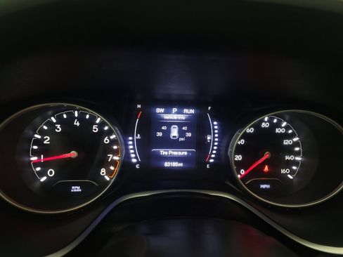 Used 2019 Jeep Compass Sport image 23