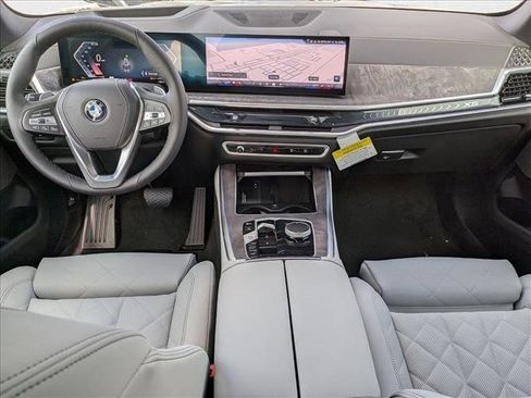 Used 2026 BMW X5 xDrive40i image 16