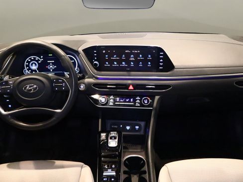 Used 2023 Hyundai Sonata Limited w/ Preferred Accessory Package image 22