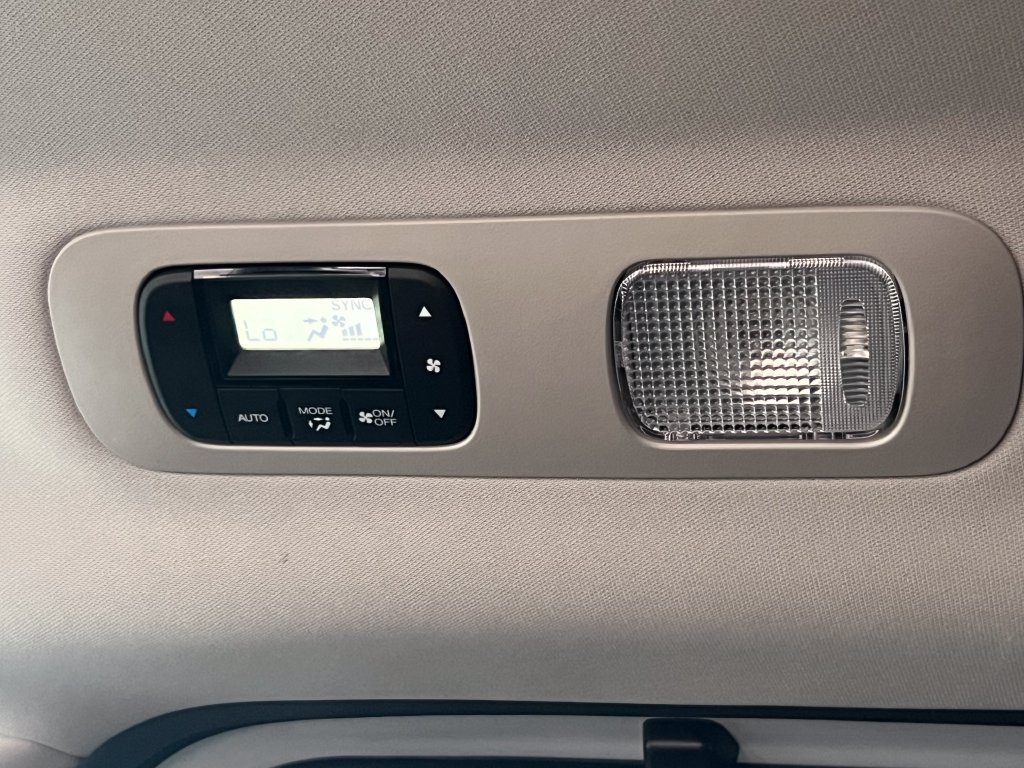 Used 2025 Honda Odyssey EX-L image 14