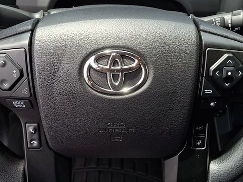 Used 2021 Toyota Tacoma SR w/ SR Convenience Package RWD image 20