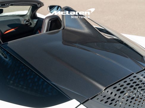 Used 2024 McLaren 750S Spider RWD image 29