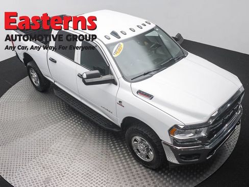 Used 2022 RAM 2500 Tradesman w/ Safety Group AWD/4WD image 3