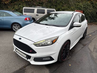 Used 2016 Ford Focus ST