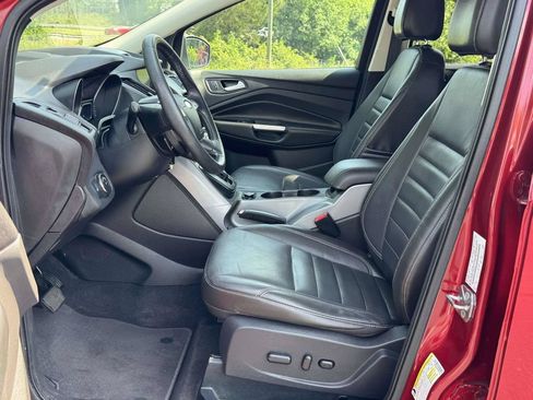 Used 2015 Ford Escape SE w/ Equipment Group 201A AWD/4WD image 21