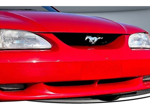 Used 1995 Ford Mustang GT RWD image 39