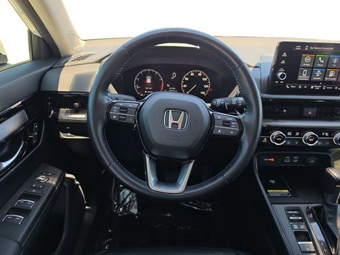 Used 2025 Honda CR-V EX-L image 12