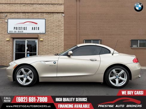 Used 2009 BMW Z4 sDrive30i image 1