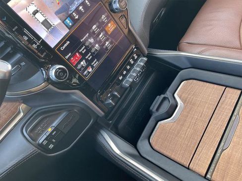 Certified 2021 RAM 3500 Limited image 20