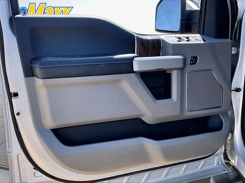 Used 2018 Ford F150 Lariat w/ Equipment Group 502A Luxury AWD/4WD image 26