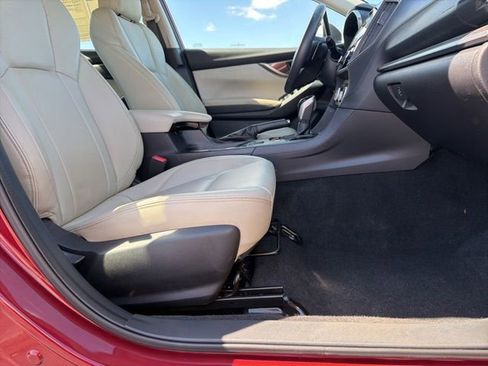 Used 2017 Subaru Impreza 2.0i Limited AWD/4WD image 12