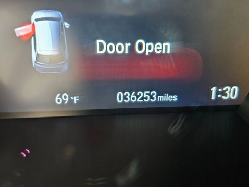 Used 2018 Honda CR-V EX image 15